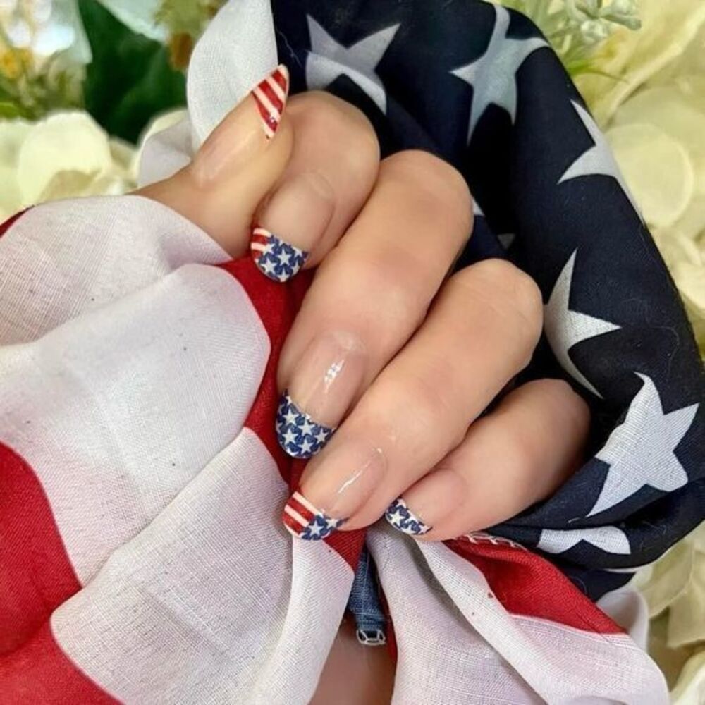 Color Street | Red, White and Bell - glittered American flag French manicure set